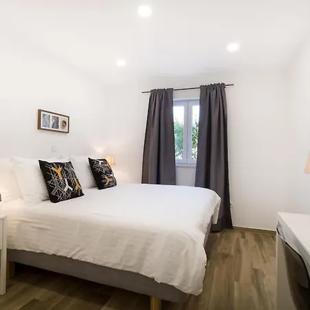 Feriepark Modern Penthouse With Jacuzzi & Terrace