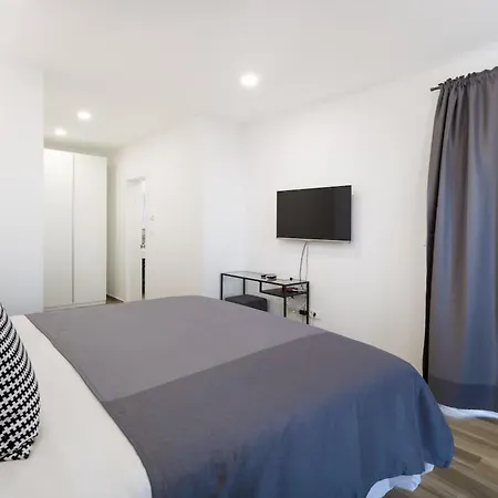Modern Penthouse With Jacuzzi & Terrace Parco vacanze Spalato